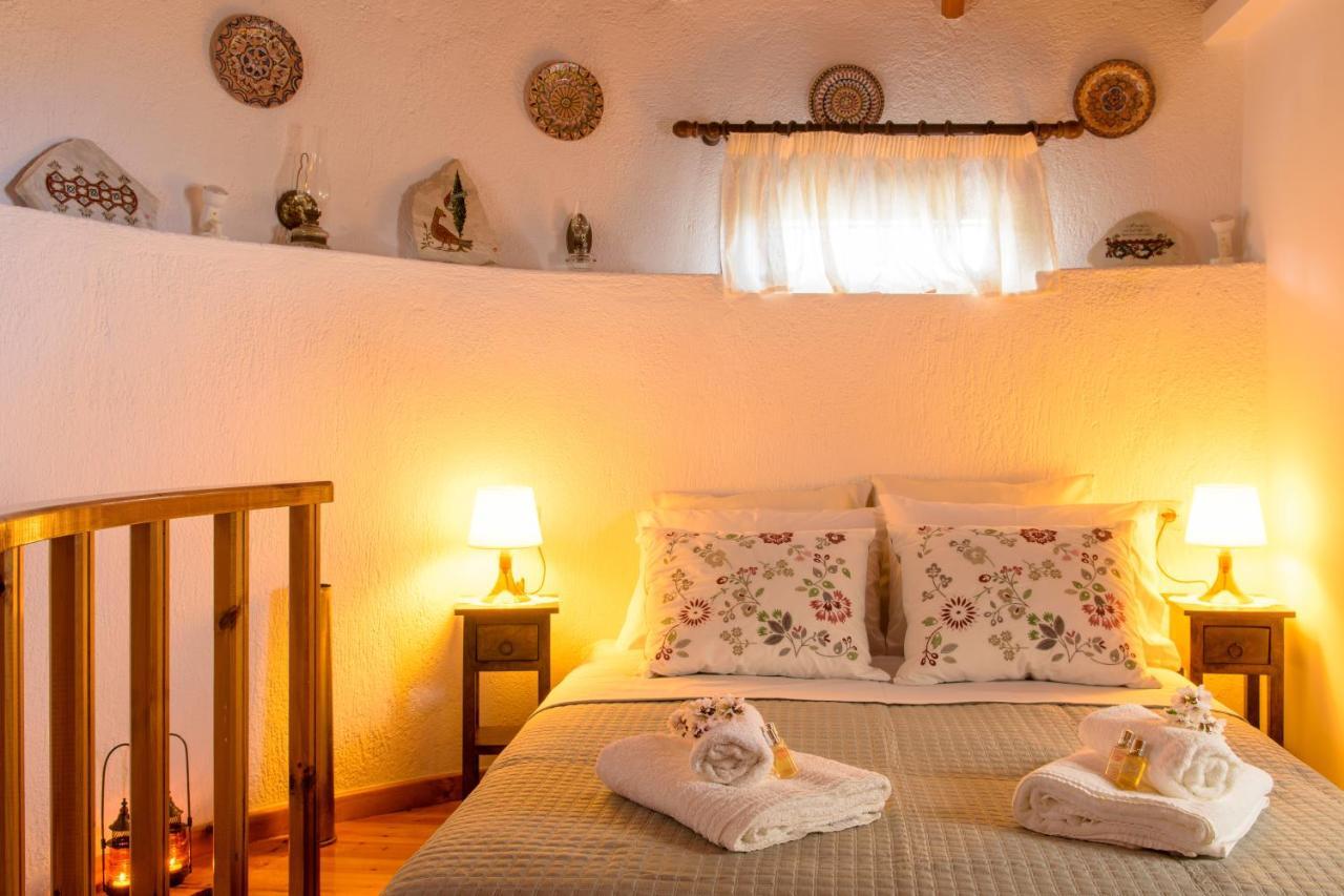 Traditional Windmill-Milos Kroustas Экстерьер фото